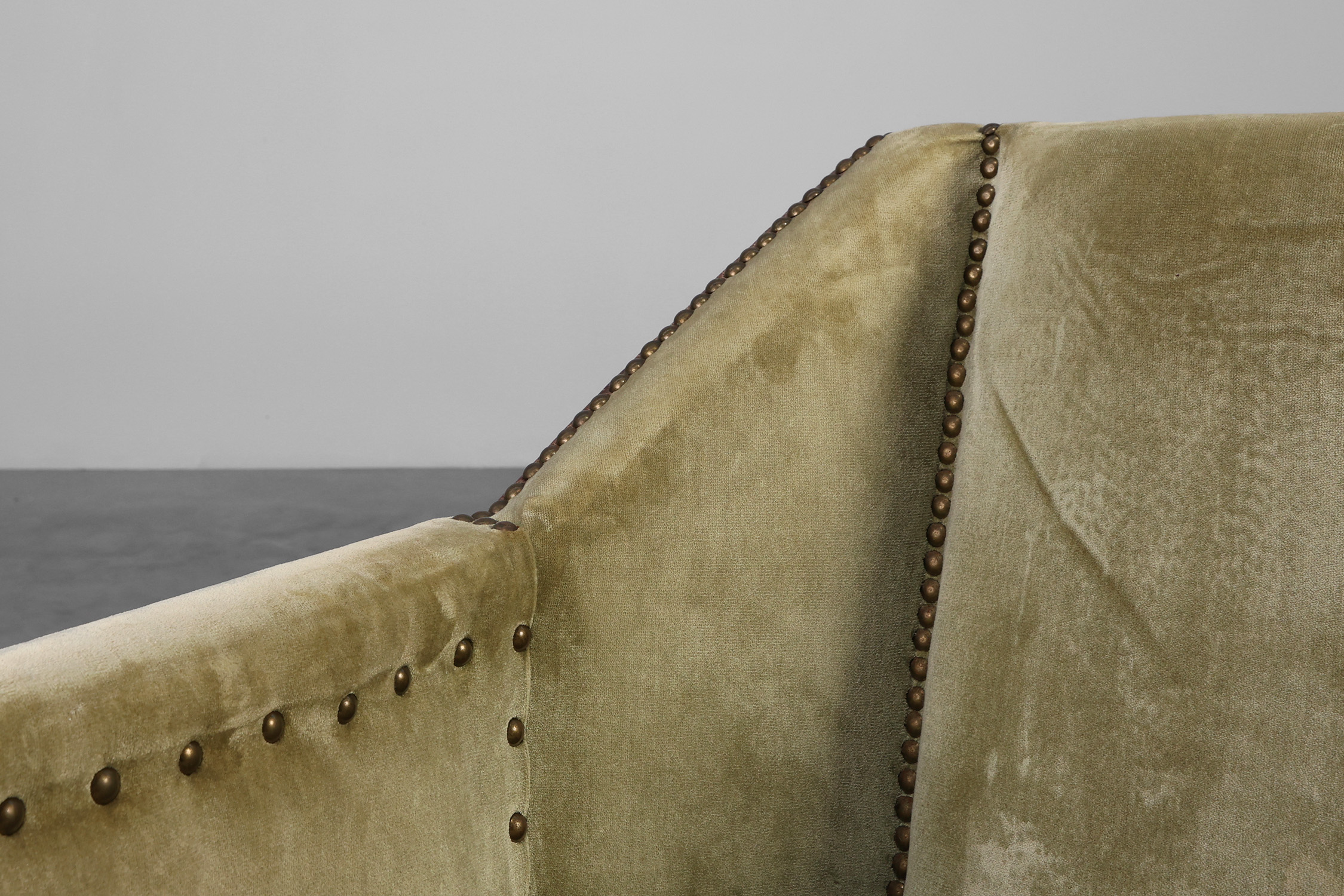 Sculptural Art Deco Armchair, France 1930sthumbnail